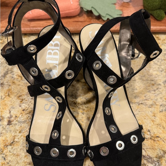 NWOB Sam & Libby block heels. Never been worn. Please see all pictures. - Picture 3 of 10